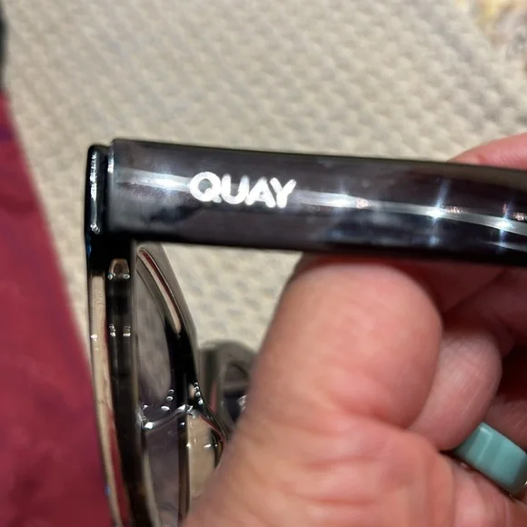 QUAY After Hours Sunglasses Black Tortoise Combo Frame Grey Gradient Fade Lenses - Picture 12 of 13